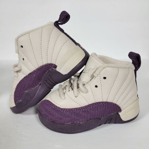 Nike Air Jordan Retro 12 Dessert Sand / Purple Sneakers Kids Size 5C 8196666-001 - Picture 4 of 9